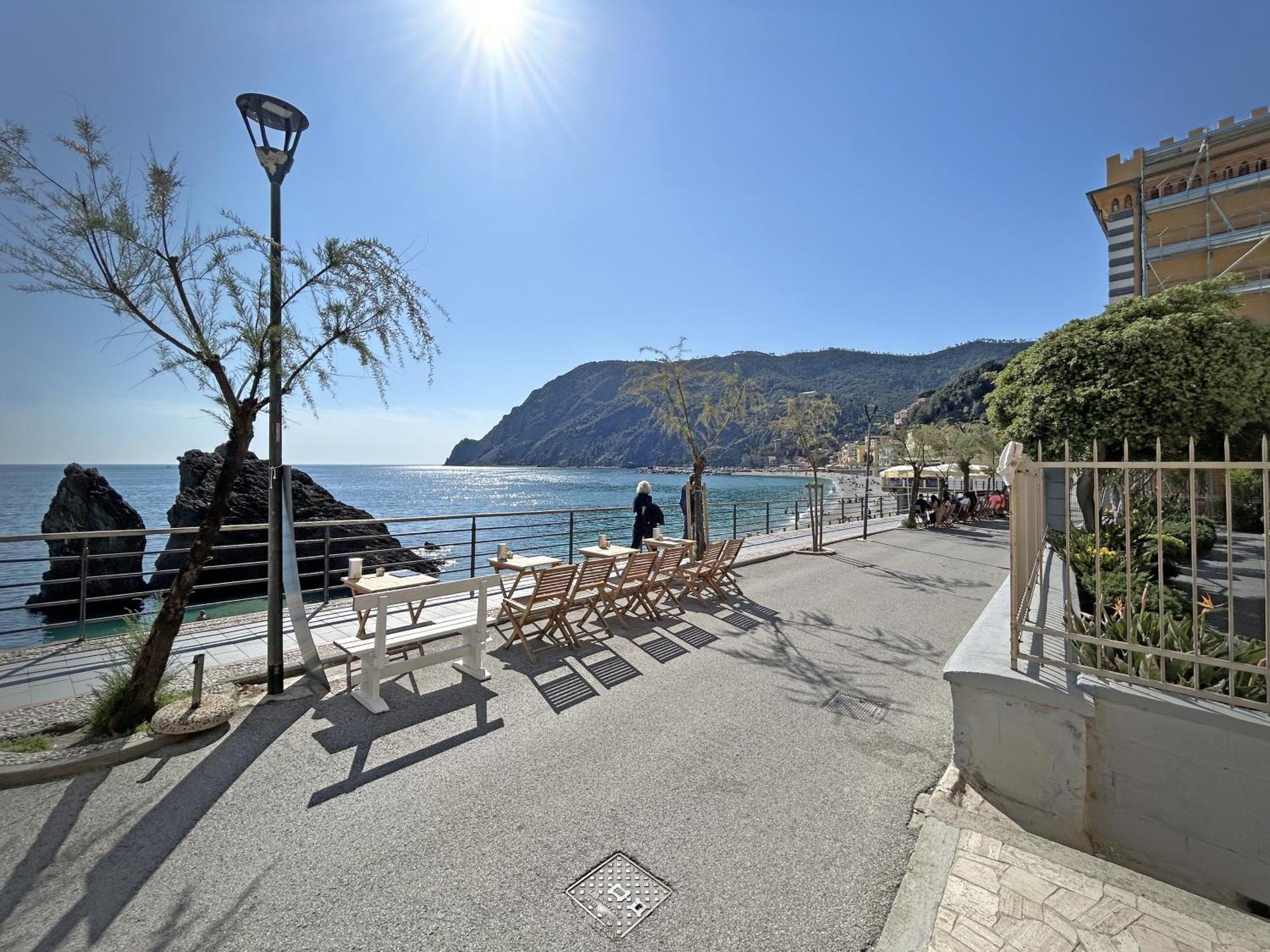 Meuble Agavi Hotel *